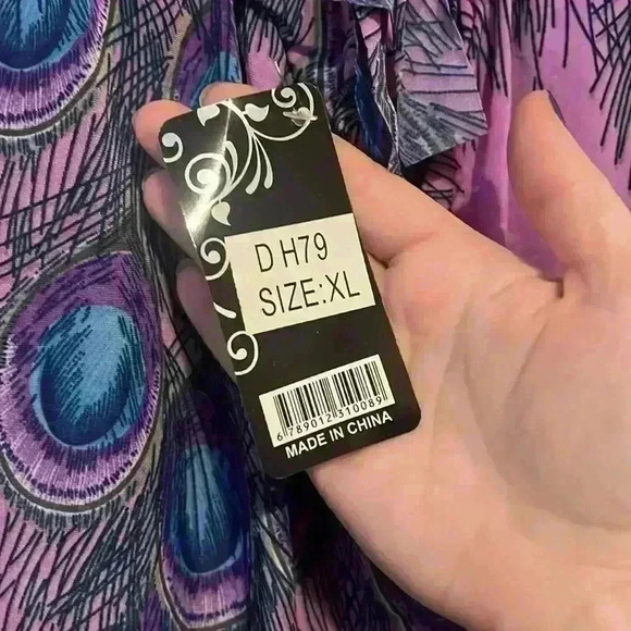 Global Fashion Inc size XL Keyhole Peacock Sundress Maxi Dress Juniors 🦚 NWT - Picture 7 of 8